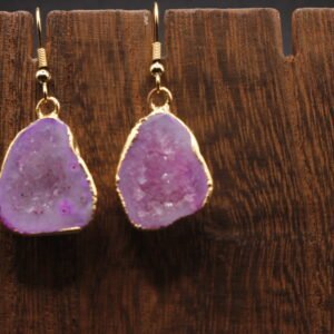 Aretes Filo Dorado Color Morado