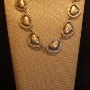 Collar Corazones acostados