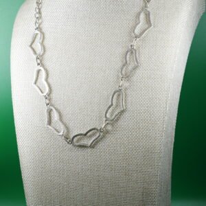 Collar Corazones acostados