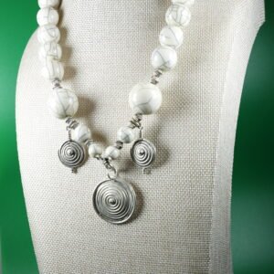 Collar Blanco