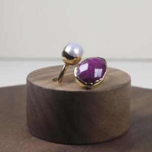 Anillo Amatista y Perla Baño De Oro (ajustable)