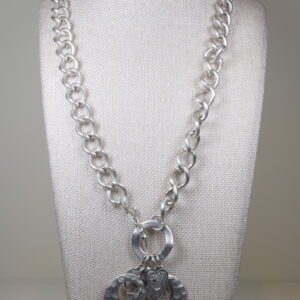 Collar Corazones Con Cadena Gruesa