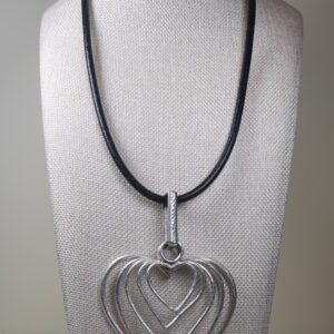 Gargantilla Con Piel 5 corazones