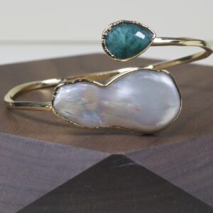 Pulsera Madre Perla Y Berilo Baño De Oro (ajustable)